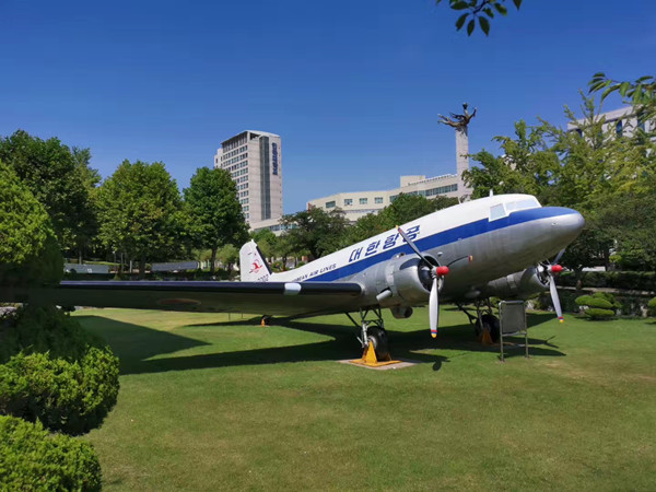 韓國仁和大學(xué)全方位行星式球磨機(jī)