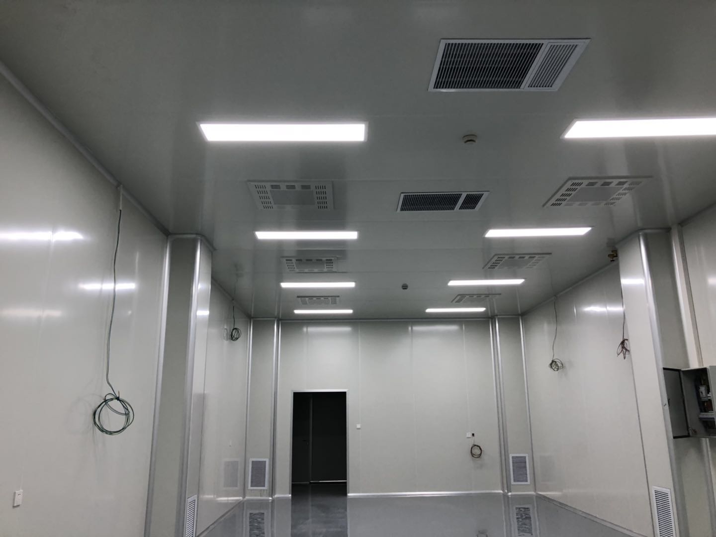 e2a6cebb8e46 e2a6cebb8e46